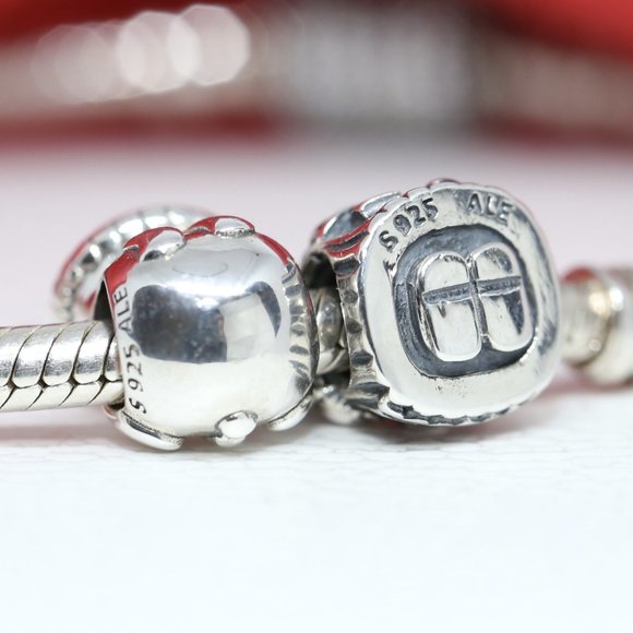 Pandora Christmas Set - Picture 3 of 4